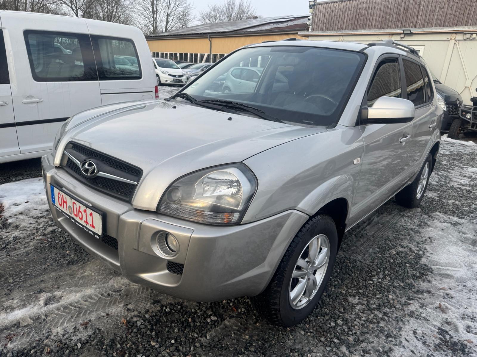 Hyundai Tucson 2.7 GLS LPG 4+4 Tüv/Inspektion Neu