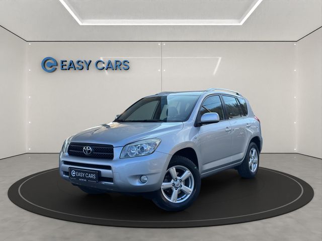 Toyota RAV 4+KLIMAAUTOMATIK+AHK+8 FACH+PDC+4x4