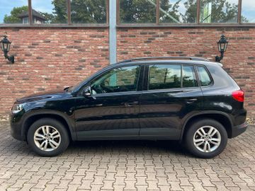 Volkswagen Tiguan - 3