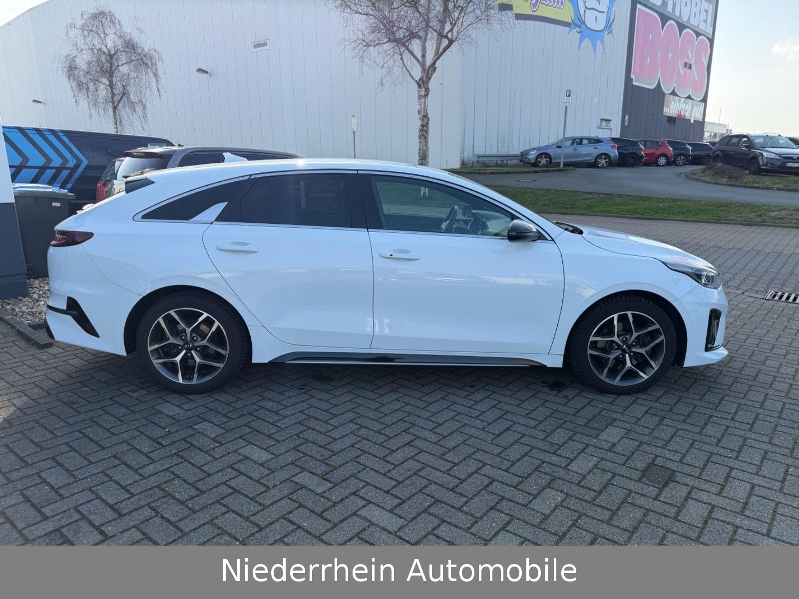 Kia pro cee'd / ProCeed