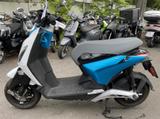 Piaggio 1 + 45 km/h e-Roller NUR 439 KM Keyless u.m. - Offers