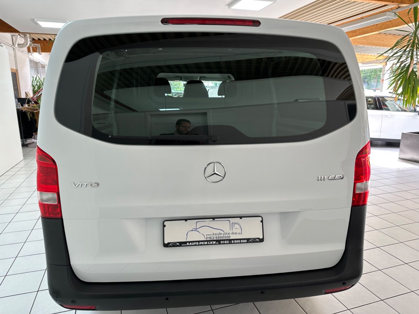Fahrzeugabbildung Mercedes-Benz Vito Mixto 111 CDI FWD *extralang*PDC