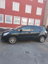 Toyota Verso in sehr gutem Zustand zu verk... - gebrauchte Toyota Verso aus dem Jahr 2012