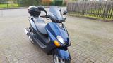 Yamaha Majesty YP 125 Roller - YAMAHA MAJESTY 125