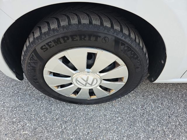 Fahrzeugabbildung Volkswagen up! 1.0 BASIS KAMERA SHZ MAPS+MORE DOCK KLIMA