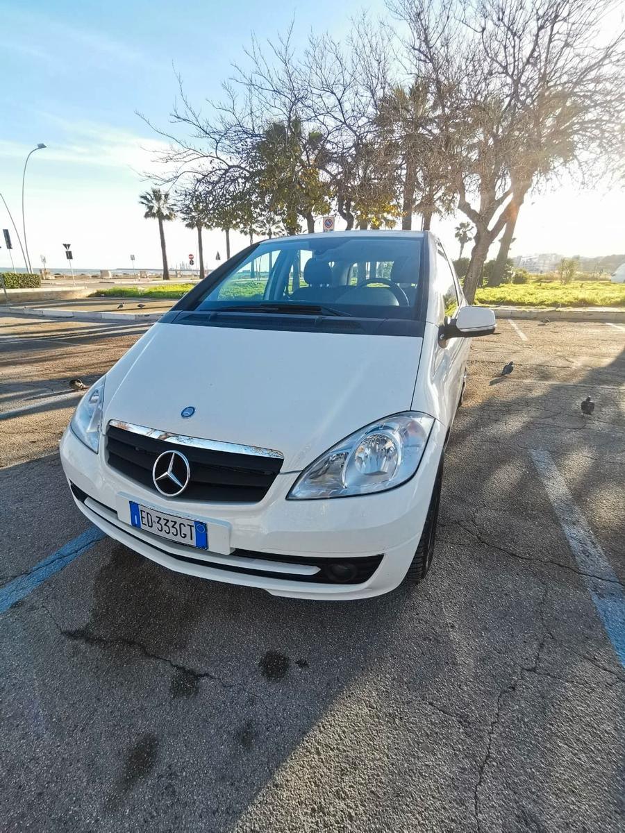 Mercedes-Benz A 160