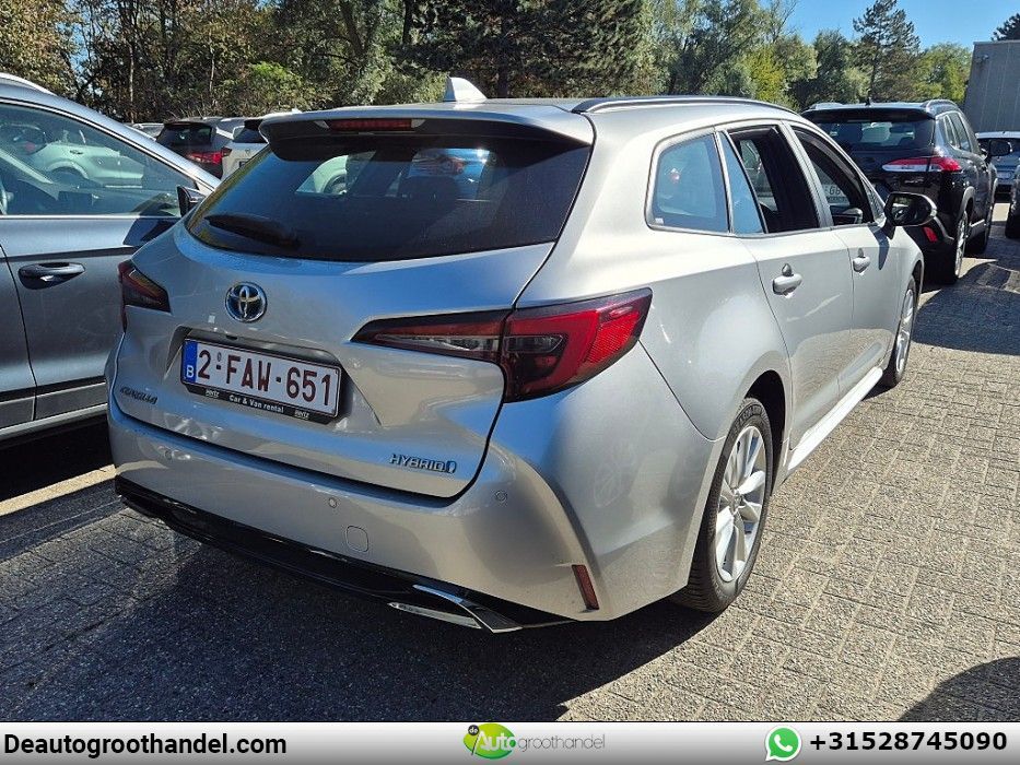 Toyota Corolla Touring Sport 1.8 Hybrid Dynamic + Busin imagem 2