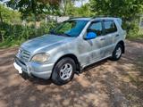 Mercedes-Benz ML 270 CDI * 7 Sitzer* Automatik * - gebrauchte Mercedes-Benz ML 270 aus dem Jahr 2001