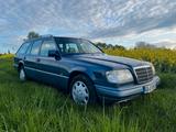 Mercedes-Benz E 300 - gebrauchte Mercedes-Benz E 300 aus dem Jahr 1993