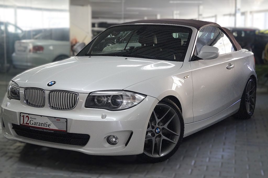 Elegantes Bmw 118 I Cabrio Bildernull