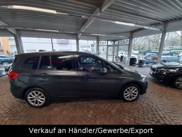BMW 218 - 6