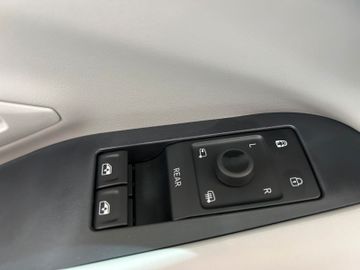 Ford Explorer Select RWD