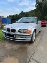 BMW E46 320i mit neuem Tüv - BMW 320 aus 1999: 320i