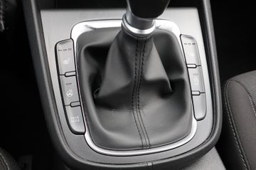 Hyundai Kona Select 1.0 T-GDI FRONT+LANE+KAM+ALU