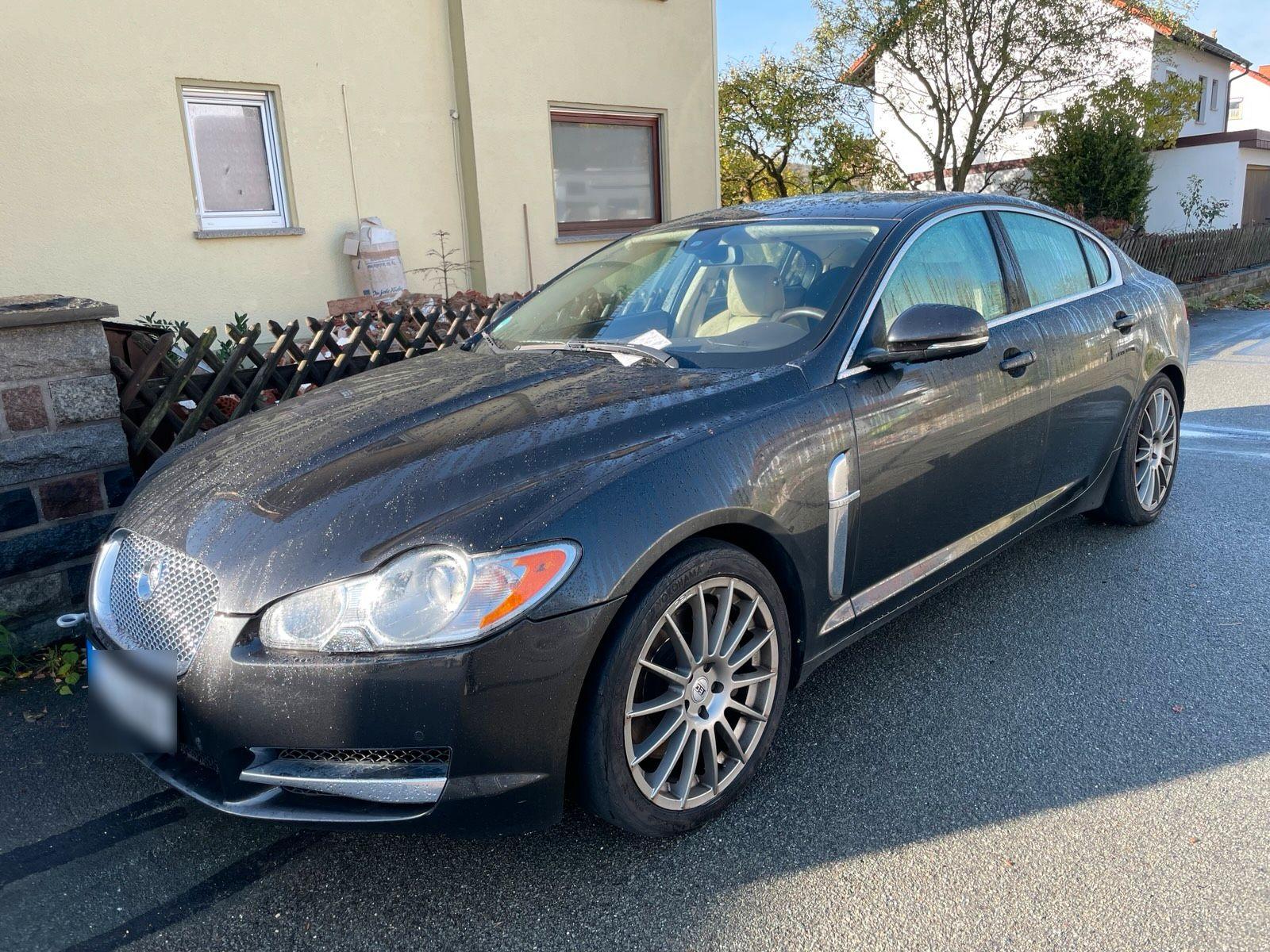 Jaguar XF