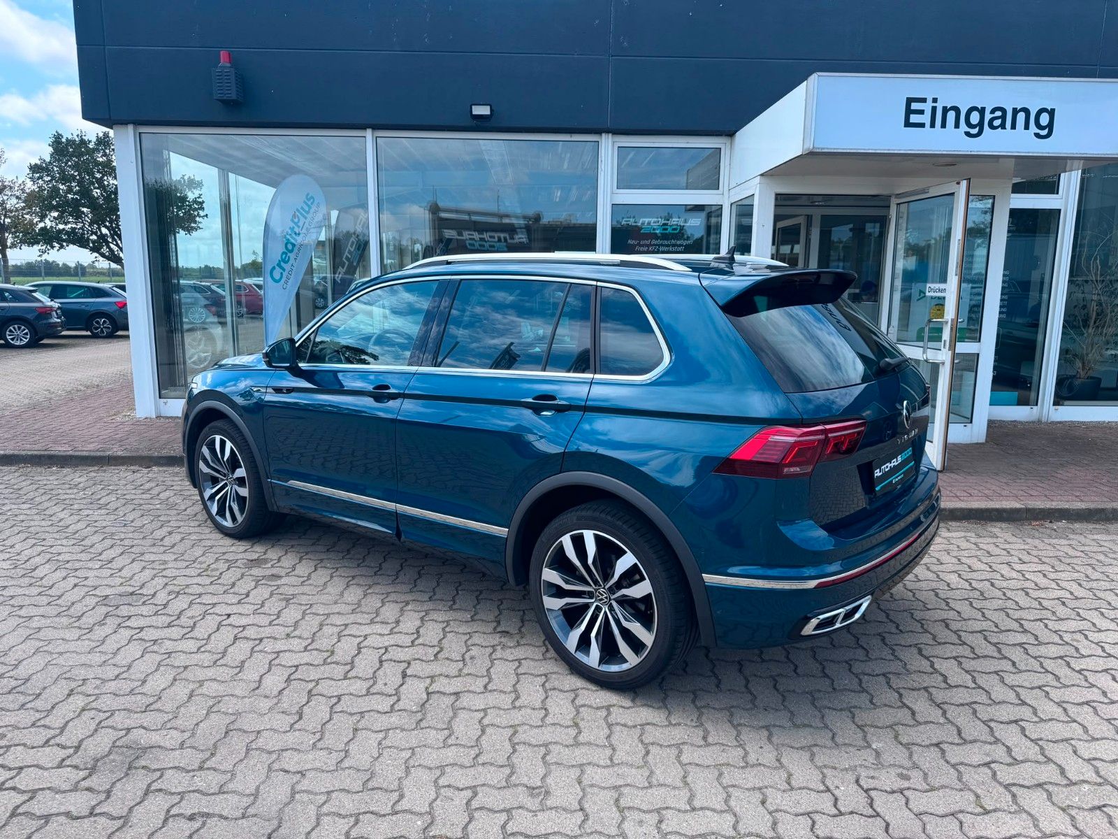 Volkswagen Tiguan R-Line 4Motion Kamera ACC Pano foto 5