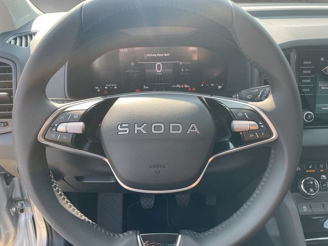 Skoda Karoq 1.0 TSI Tour *2xPDC*AHK*CAM*MATRIX*SHZ*TEL