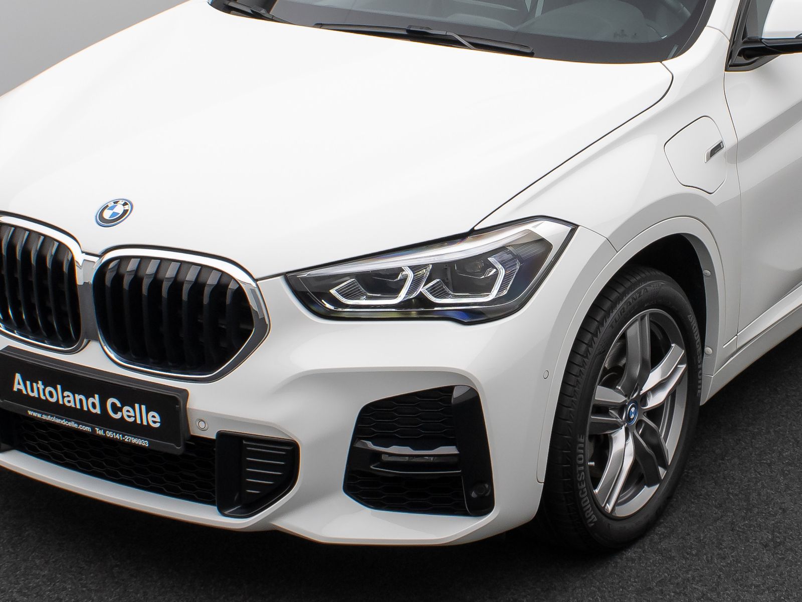 Fahrzeugabbildung BMW X1 xD25e M Sport Kamera HUD Stop&Go AHK Komfort