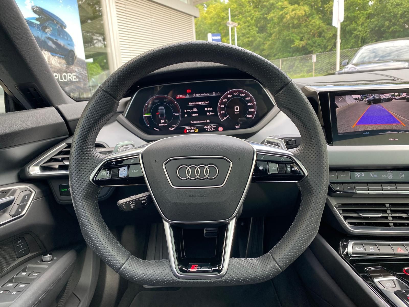 Fahrzeugabbildung Audi RS e-tron GT Quatt BLACK EDIT+PANO+MATR+B&O+KAM+