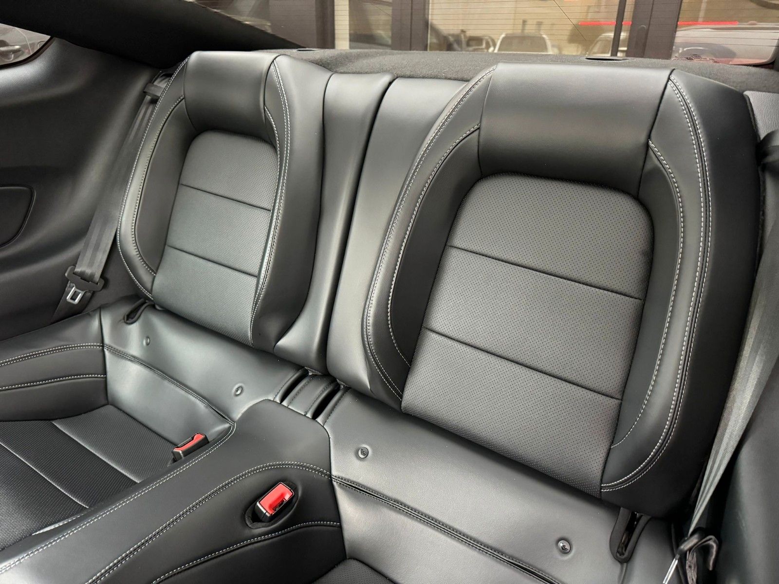 Fahrzeugabbildung Ford Mustang 5.0 Ti-VCT V8 Fastback GT