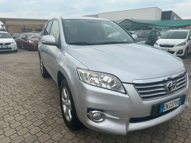 Toyota RAV 4 RAV4 Crossover 2.2 D-4D 150 CV DPF 