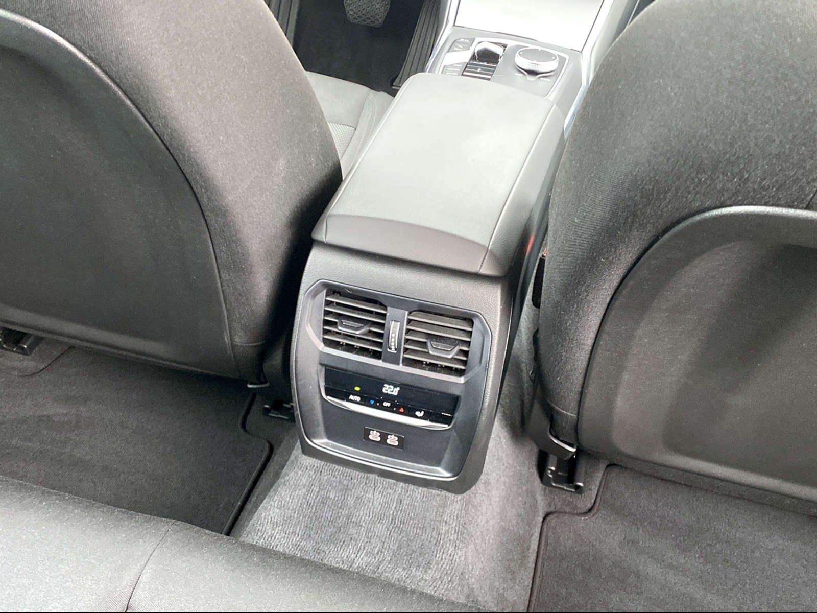 BMW 318 - Bild 17