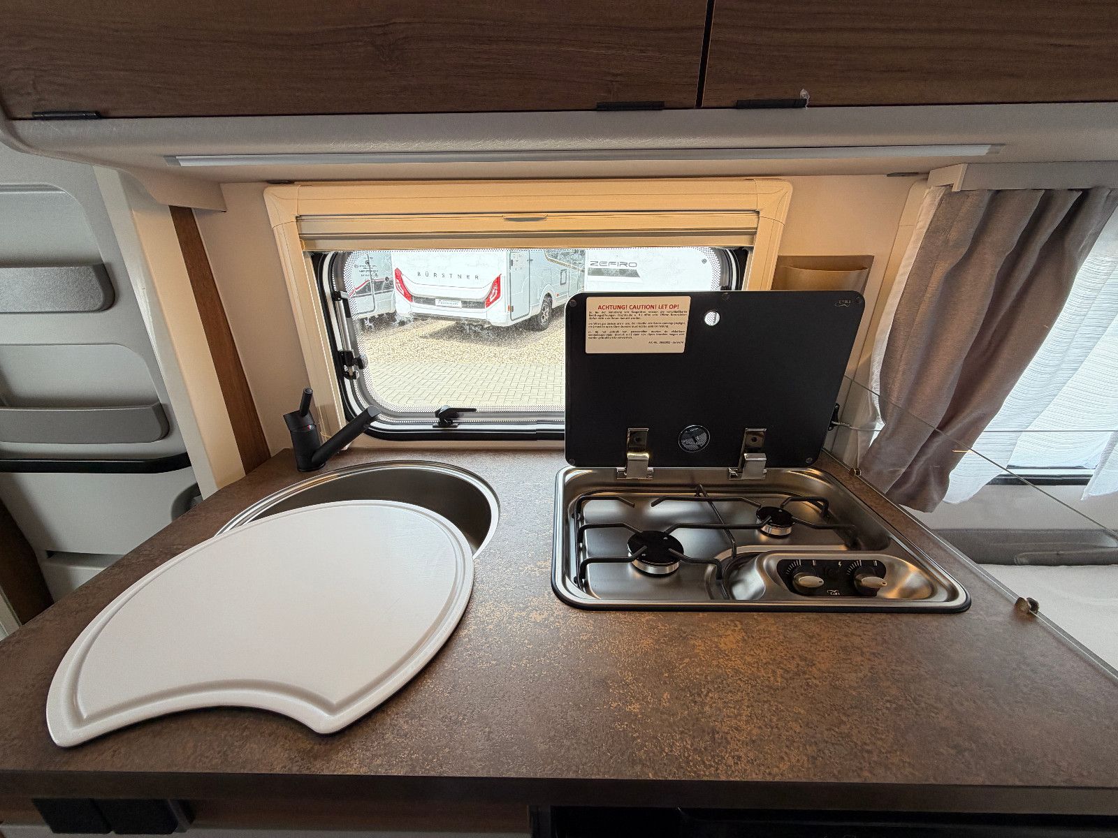 Fahrzeugabbildung HYMER / ERIBA / HYMERCAR Touring 430 - 7.249€ Sparen!