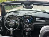 MINI John Cooper Works Cabrio JCW Cabrio JCW Trim...