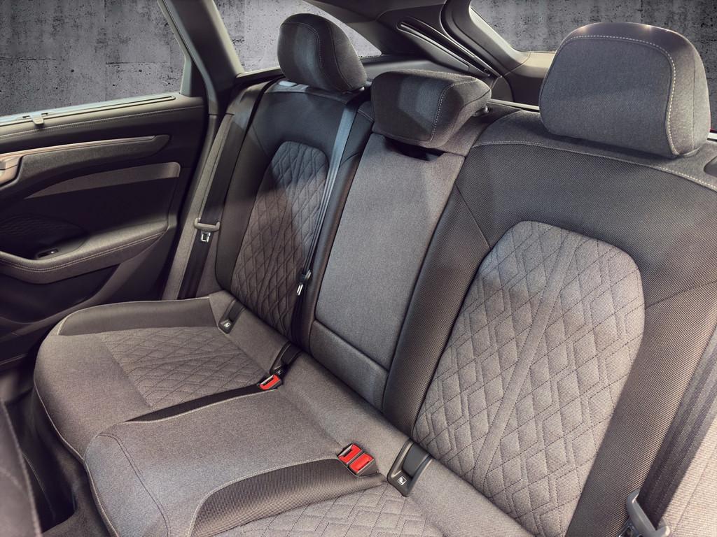 Audi A6 Avant 2.0 TDI quattro S line B&O+Matrix+HuD S