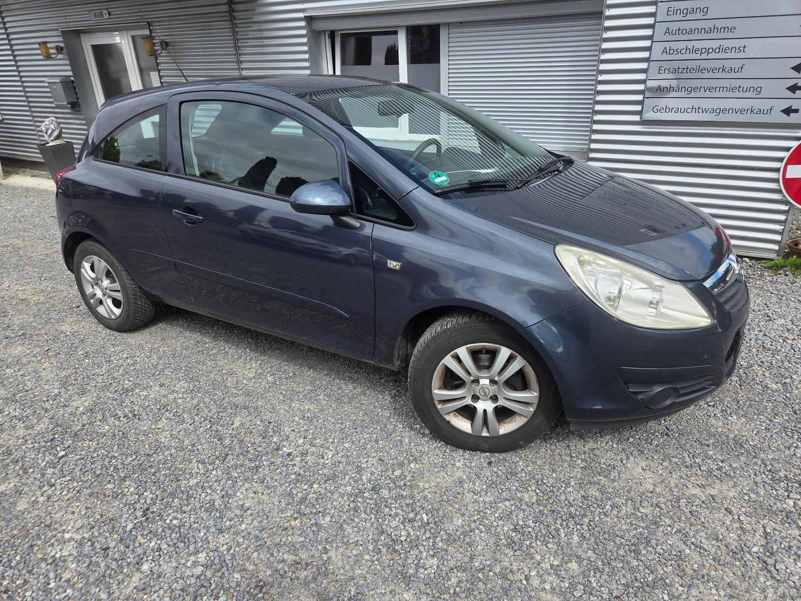 Opel Corsa D Edition Kilma