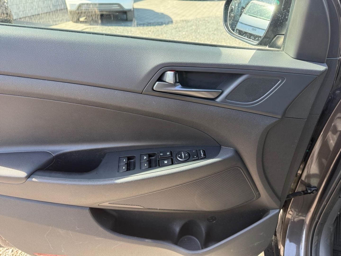 Fahrzeugabbildung Hyundai Tucson Passion blue 1.6 KAMERA+SHZ+KLIMA