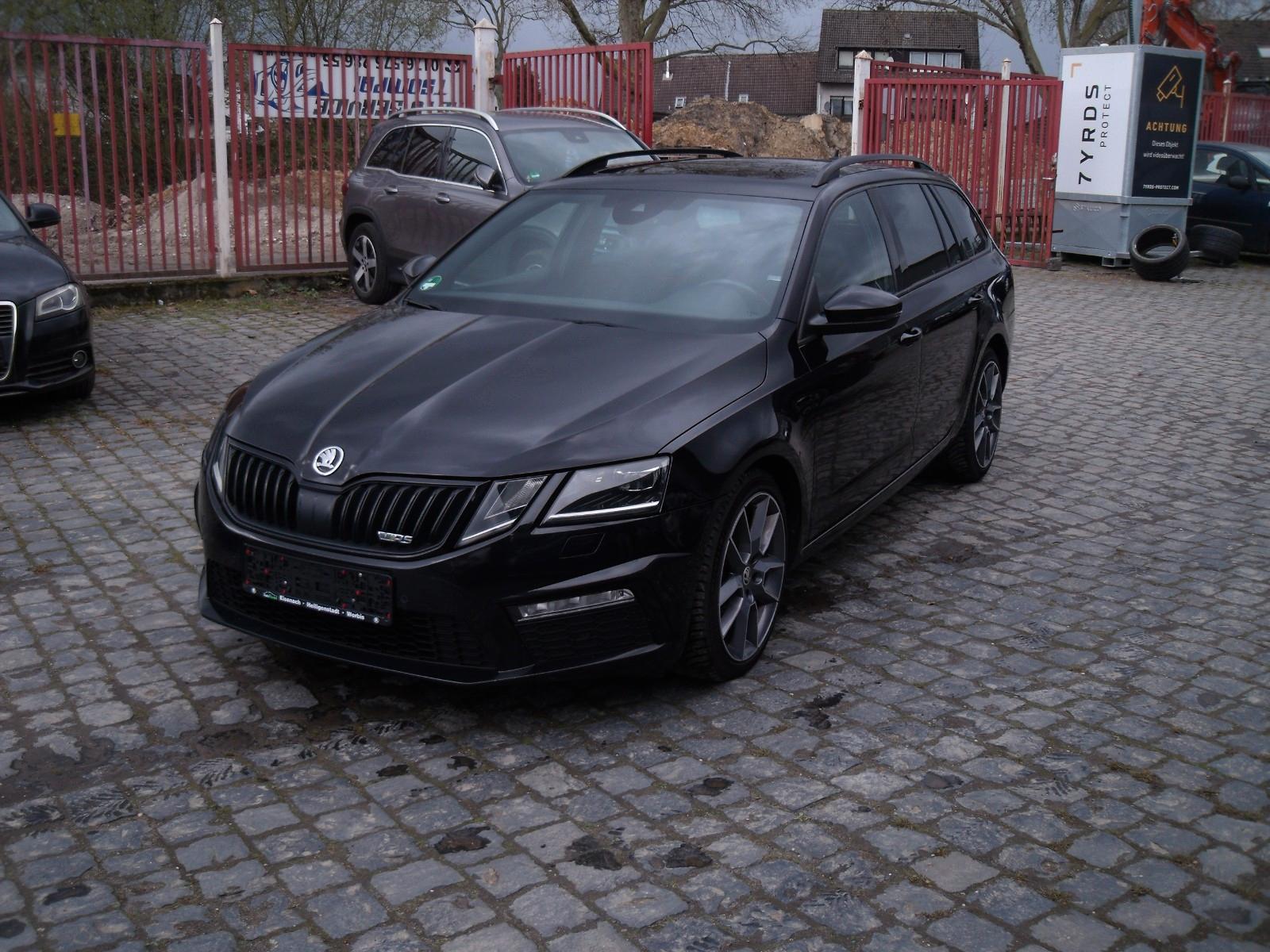 Skoda Octavia Combi RS 4x4 DSG Panorama Automatik
