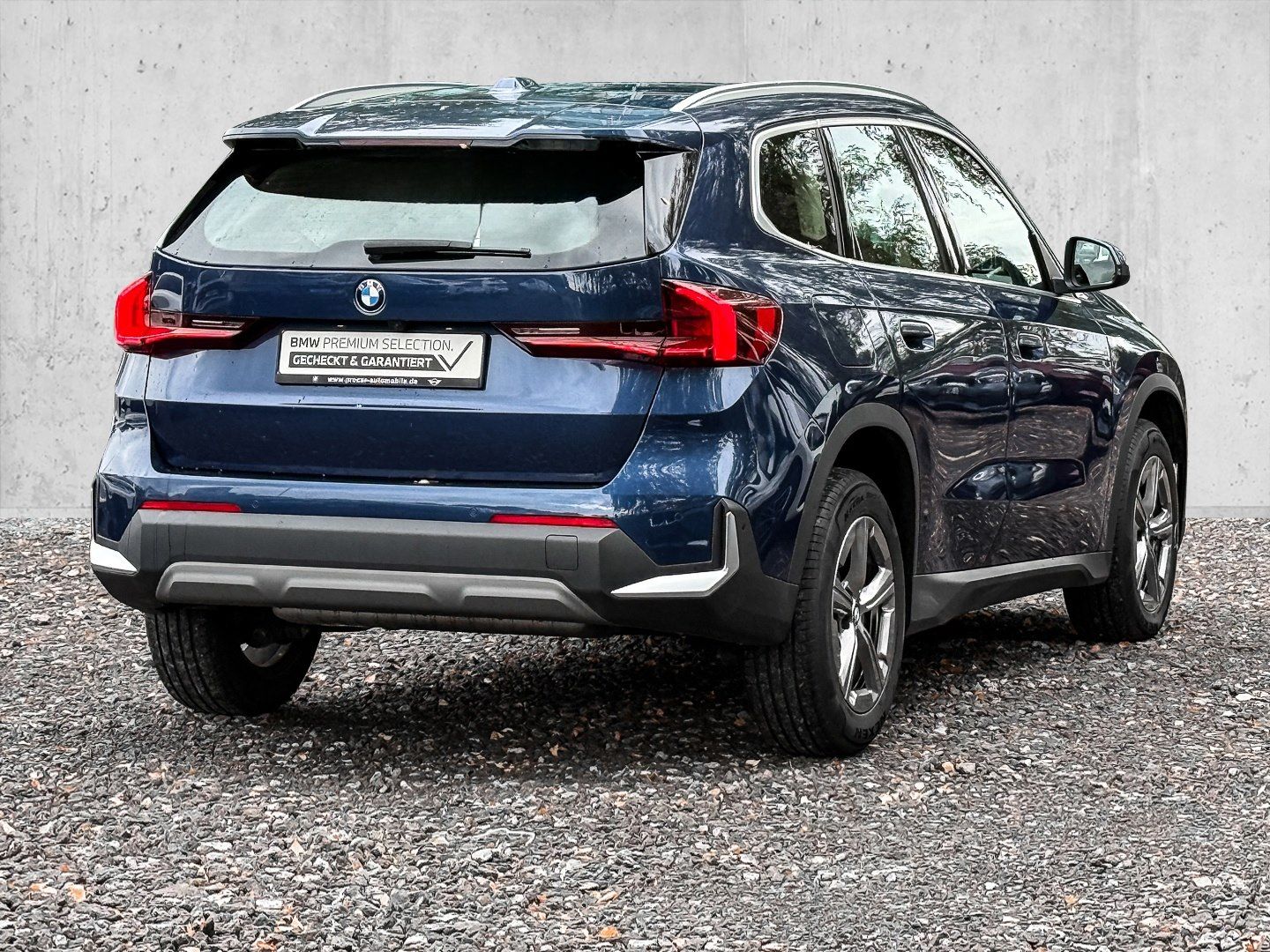 BMW X1 sDrive20i KAMERA NAVI LED SHZ TEMPOMAT KLIMA foto 2