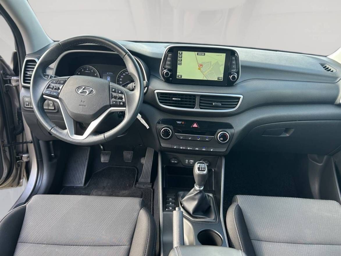 Fahrzeugabbildung Hyundai TUCSON PURE Sonderkontingent Navigation