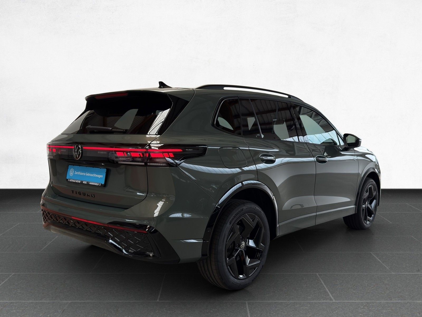 Volkswagen Tiguan R-Line 1.5 eHybrid DSG Navi IQ.Light AHK foto 4