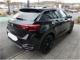 Volkswagen T-Roc 1.5 TSI DSG UNITED UNITED R-Line+AHK - VW T-Roc von privat
