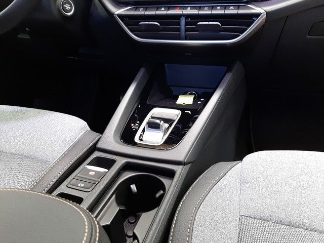 Fahrzeugabbildung Skoda Octavia Combi Selection 2.0TDI DSG PANO Leder