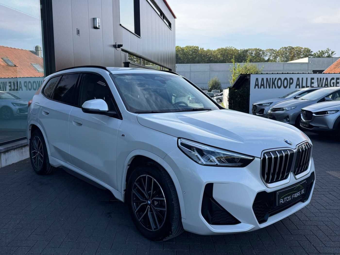 BMW X1 1.5iAS M-Pack Automatic Leder Gps Camera 53 imagem 3