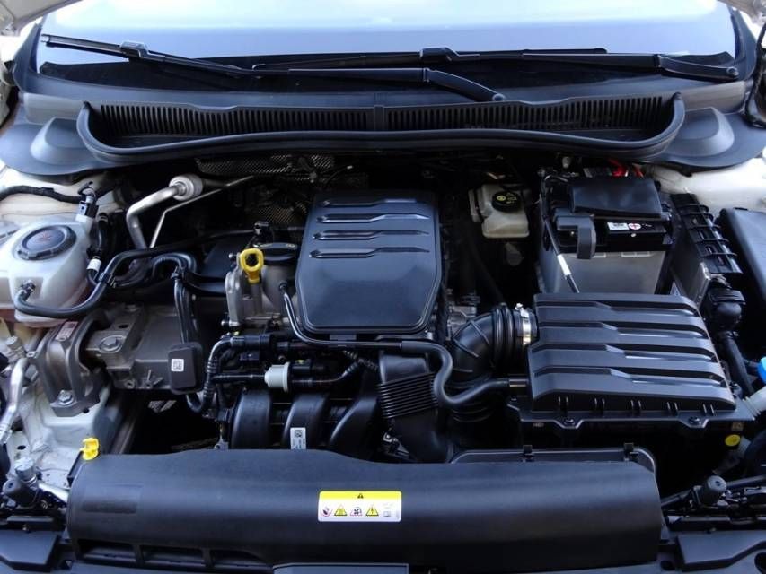 Fahrzeugabbildung Volkswagen Polo  VI  1.0 Trendline Klima