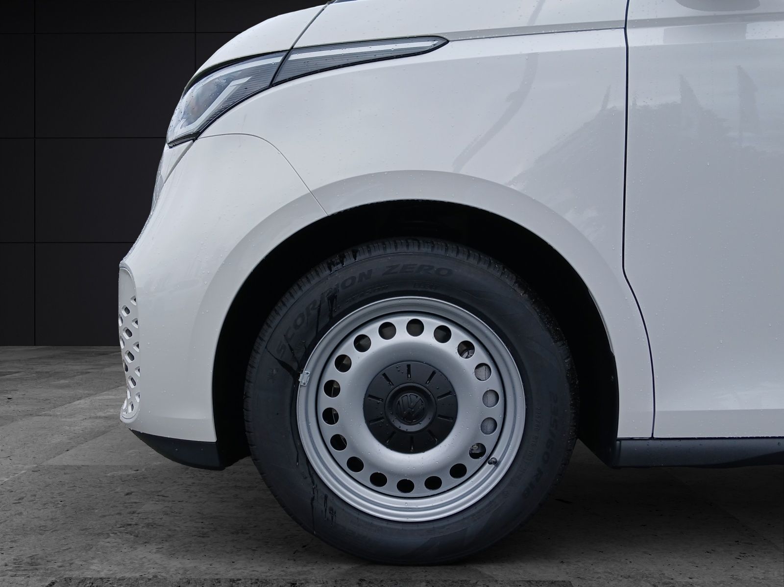 Fahrzeugabbildung Volkswagen ID.Buzz Cargo 210 kW AHK IQ.LIGHT KLIMA RFK SITZ
