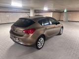 Opel Astra 1.4 Turbo 150 Jahre Opel 103kW Automat... - Opel Astra: J Turbo
