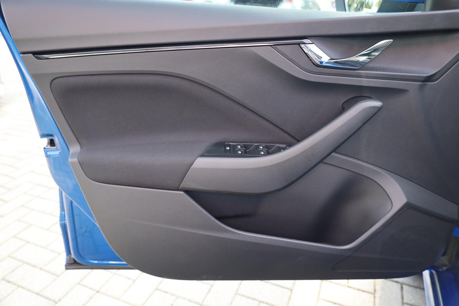 Skoda Kamiq 1.0 TSI DSG LED Kamera AHK Sitzheizung