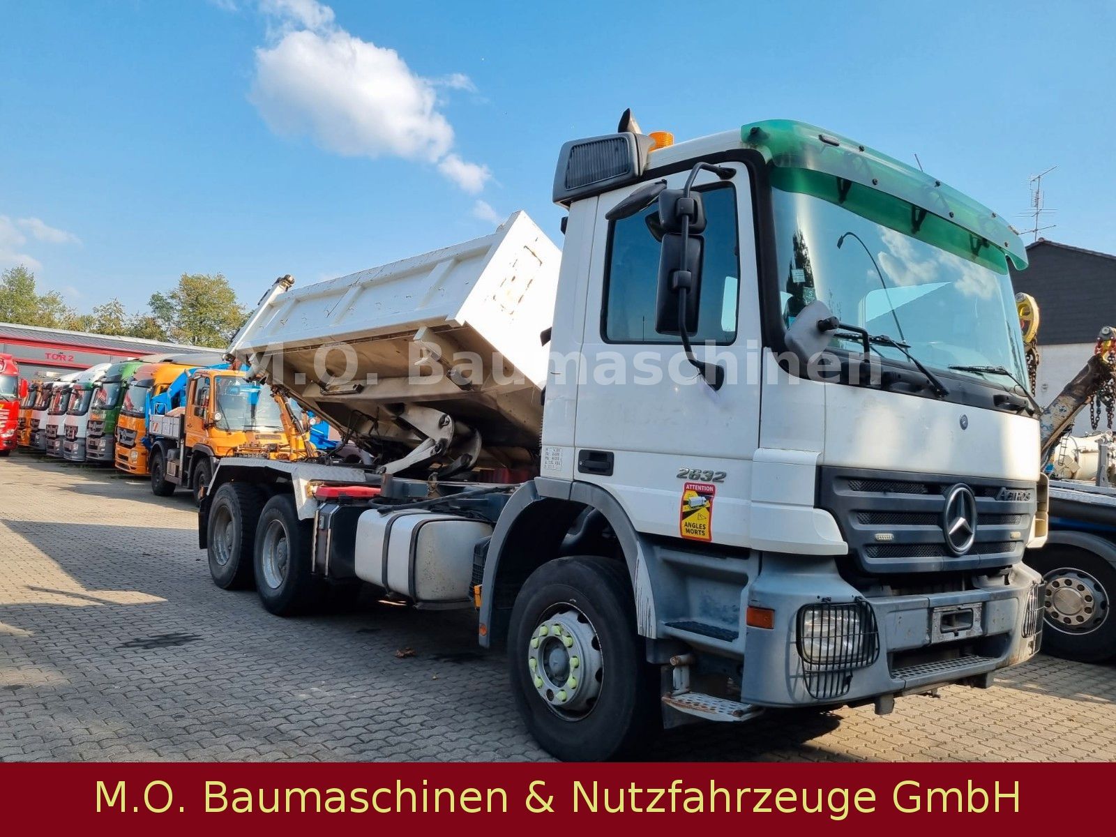 Fahrzeugabbildung Mercedes-Benz Actros 2632  / 3-Seitenkipper / AC / 6x4 /EPS /