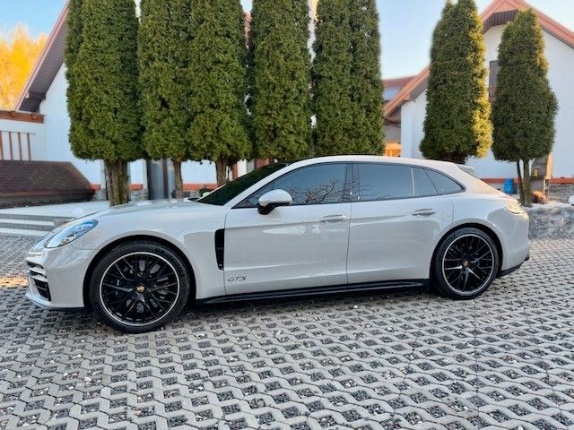 Image of Porsche Panamera