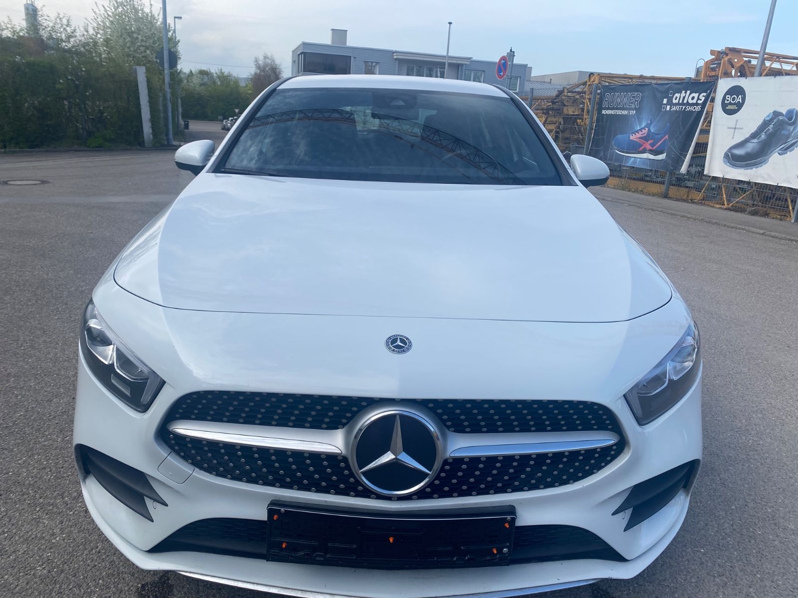 MERCEDES-BENZ A 200 AMG Line,PDC,Kam,LED,Spur