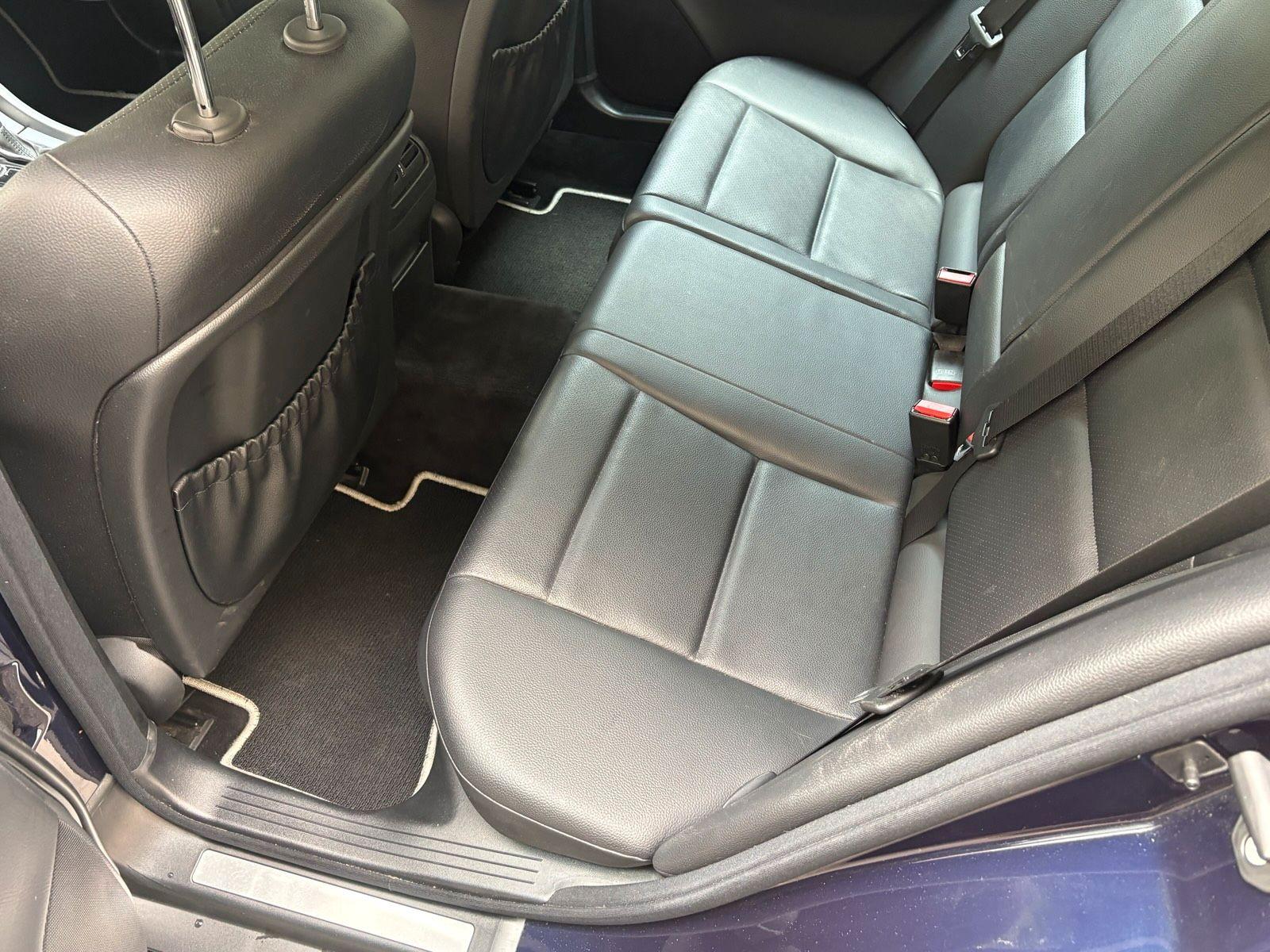 Mercedes-Benz C230 2004 — photo 10