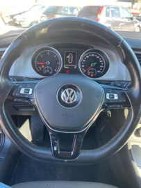 Volkswagen Golf - 4