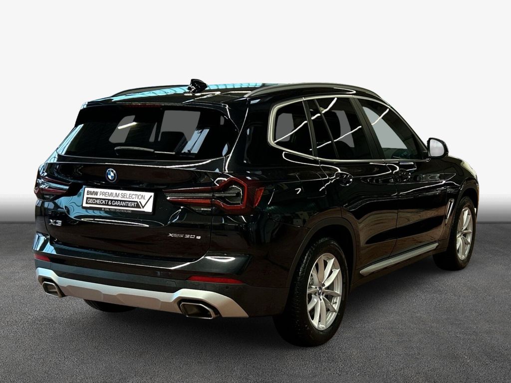 BMW X3 xDrive30e Aut. imagem 2