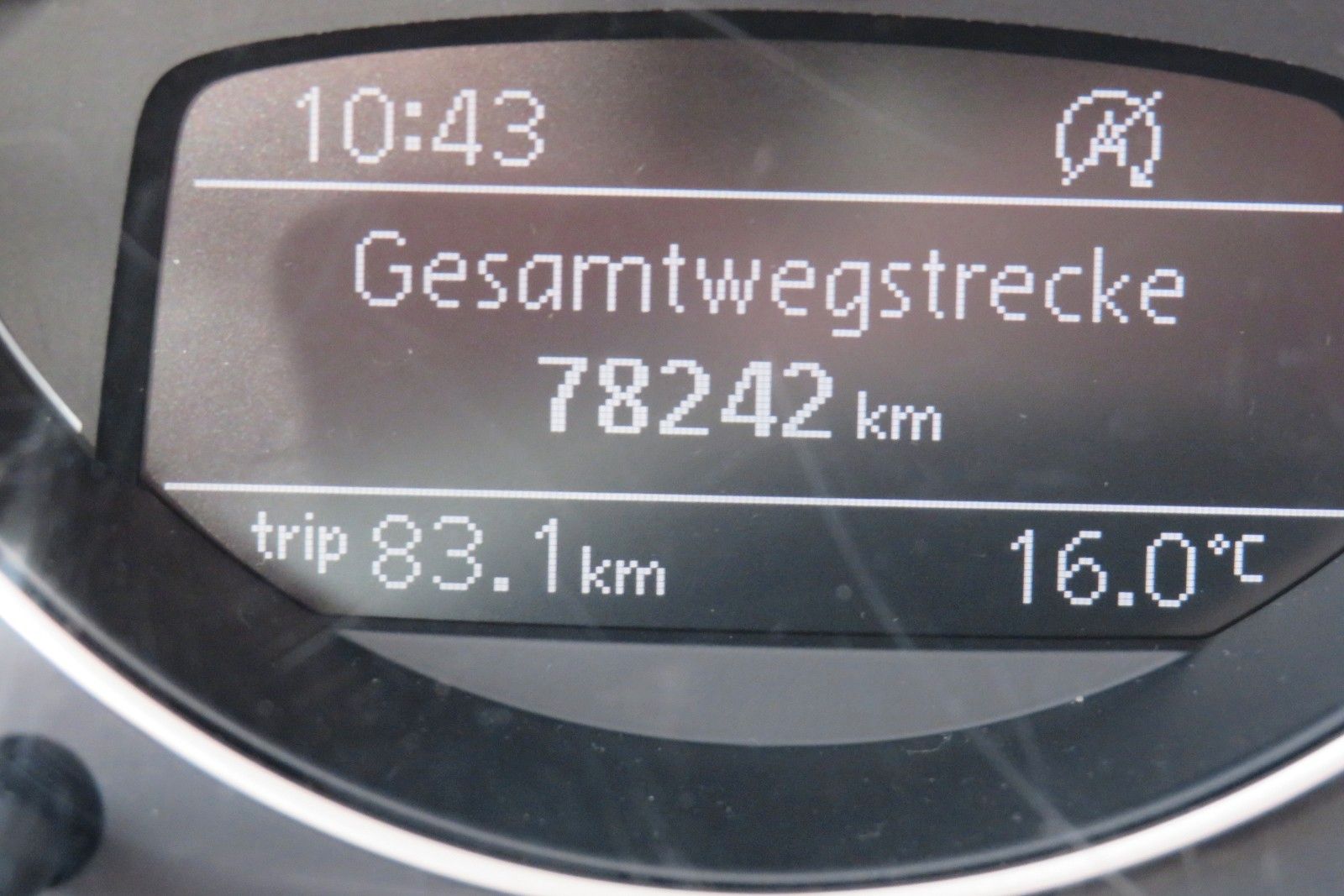 Fahrzeugabbildung Volkswagen up! 4T GJ KLIMA SPURHALTE DAB SCHECKHEFT