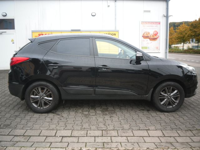 Hyundai ix35 Style AWD 184 PS TeillederNavi Kamera TOP